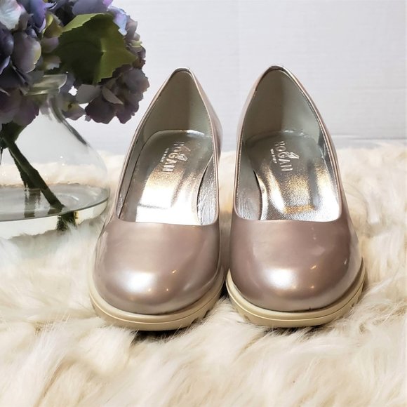 NIB Hogan Silver Leather Rubberized Heel Pump - Picture 8 of 10